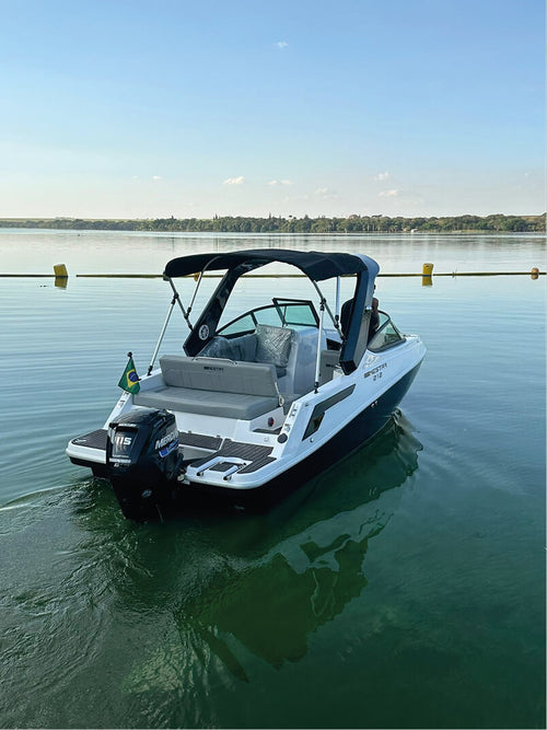 MESTRA 212