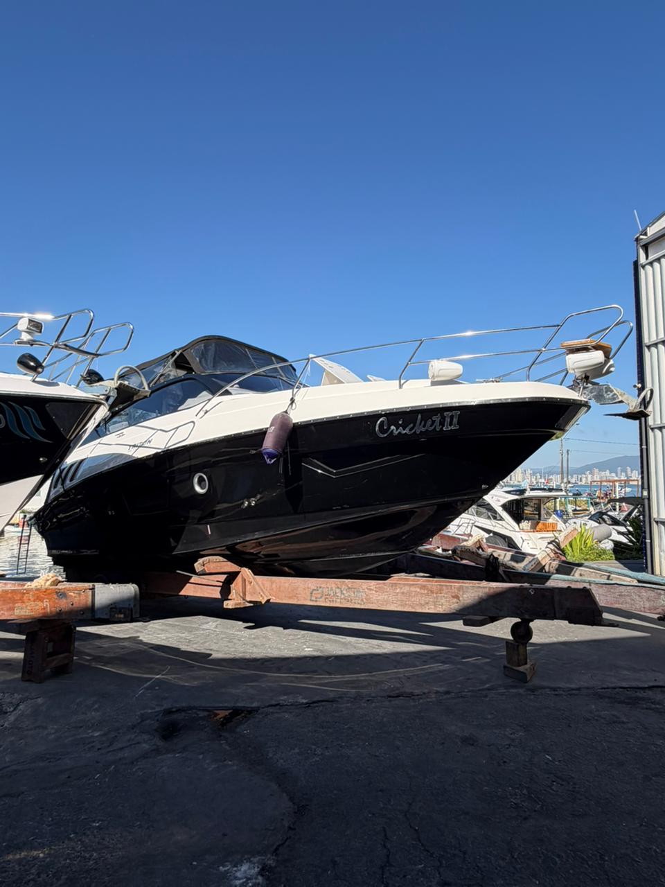 Triton 340