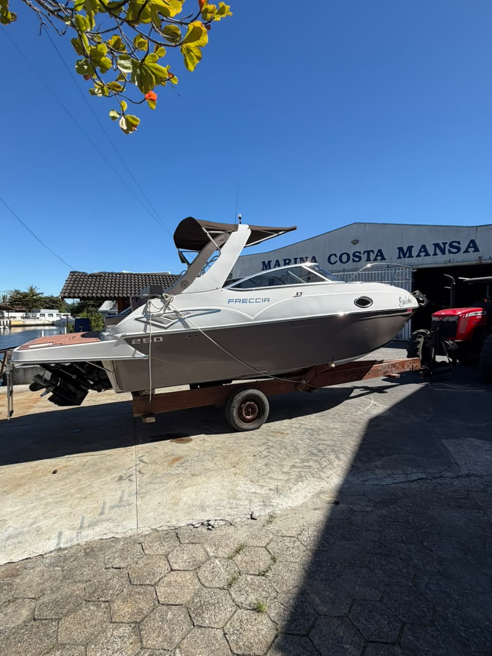 Freccia 250