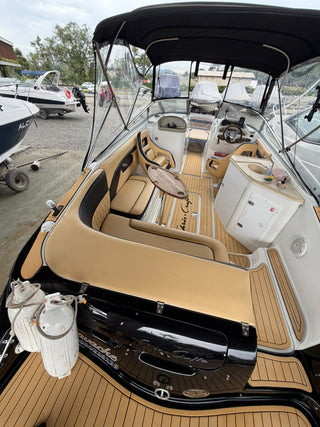 Criscraft 240