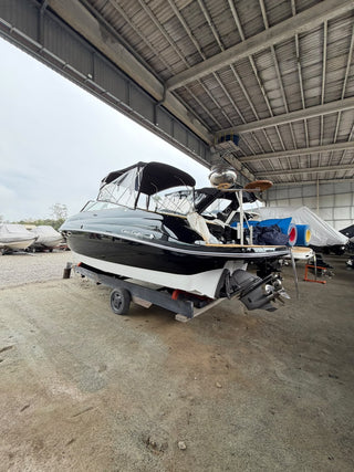 Criscraft 240