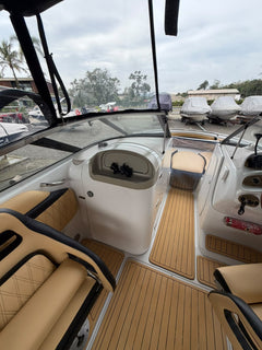 Criscraft 240