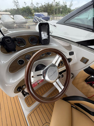 Criscraft 240