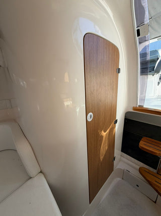 Triton 300