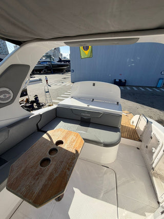 Triton 300