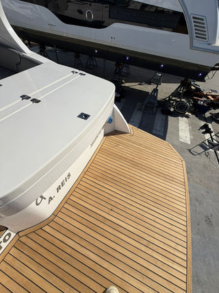Triton 300