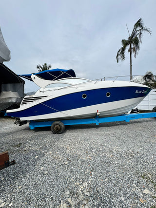 Armada 300