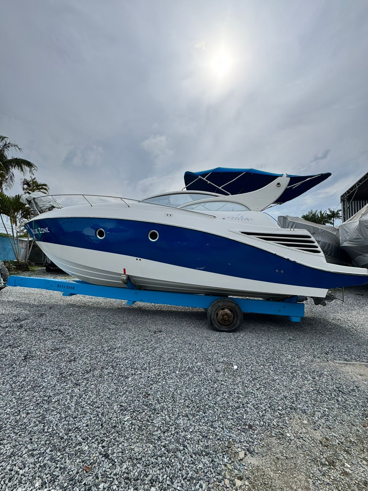 Armada 300