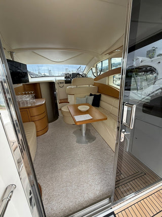 Intermarine Azimut 43 fly
