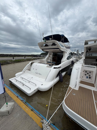 Intermarine Azimut 43 fly