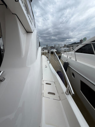 Intermarine Azimut 43 fly