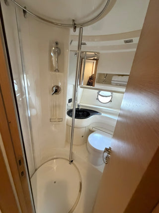 Intermarine Azimut 43 fly