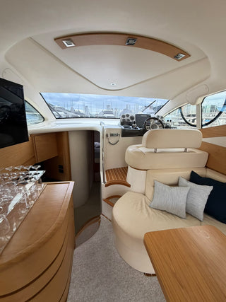 Intermarine Azimut 43 fly