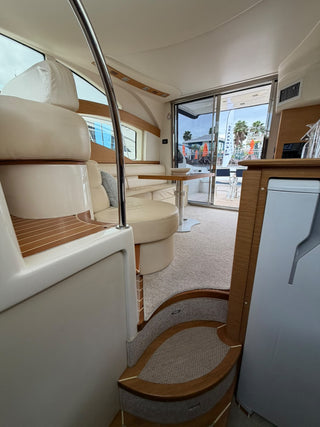 Intermarine Azimut 43 fly