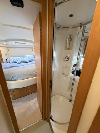 Intermarine Azimut 43 fly