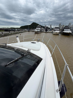 Intermarine Azimut 43 fly