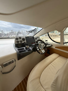 Intermarine Azimut 43 fly