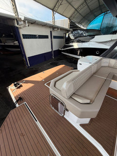 Triton 380HT Flyer