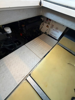 Triton 380HT Flyer