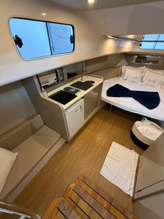 Triton 380HT Flyer