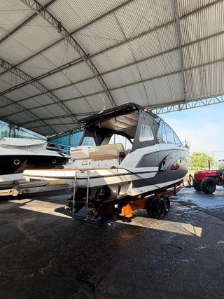 Triton 380HT Flyer