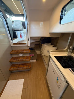 Triton 380HT Flyer