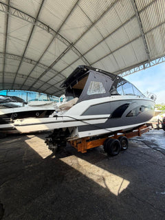 Triton 380HT Flyer