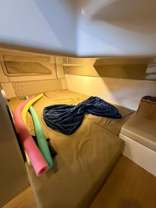 Triton 380HT Flyer