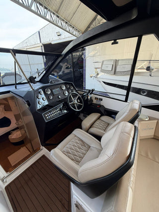 Triton 380HT Flyer