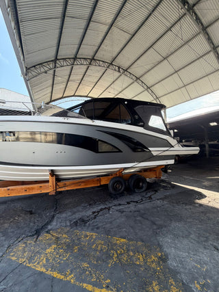 Triton 380HT Flyer