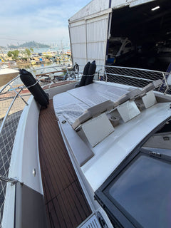 Triton 380HT Flyer