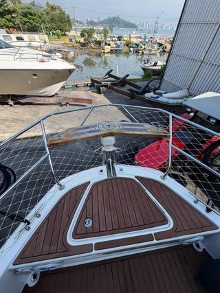 Triton 380HT Flyer