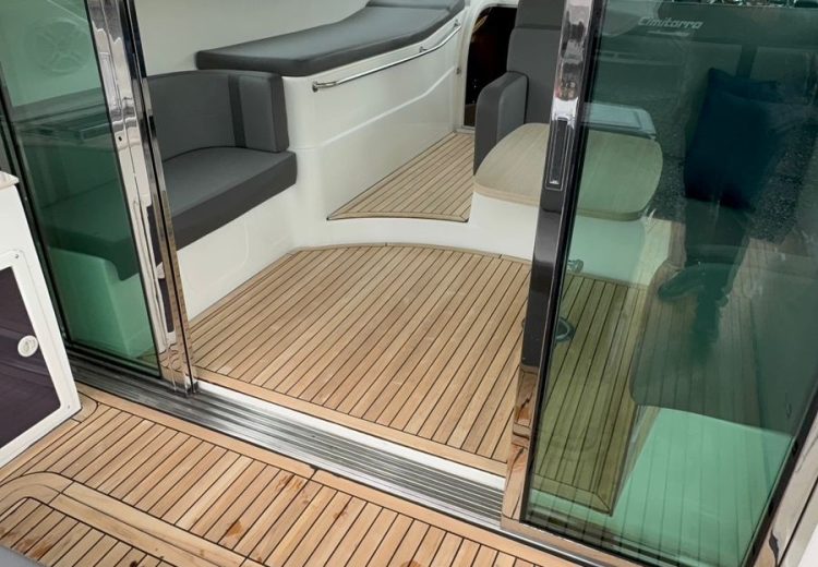 Cockpit 3