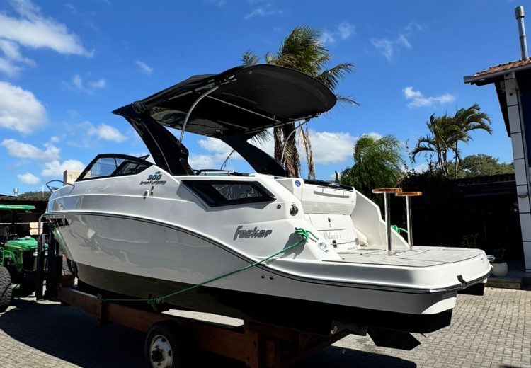 WhatsApp Image 2025-10-14 at 15.45.02 (1)