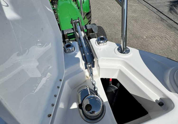 WhatsApp Image 2025-10-14 at 15.45.03 (1)