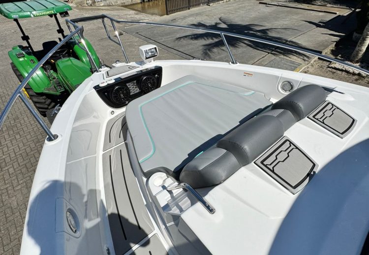 WhatsApp Image 2025-10-14 at 15.45.04 (1)