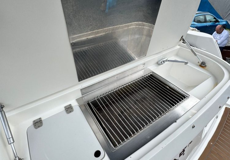 WhatsApp Image 2025-10-17 at 08.55.20 (2)