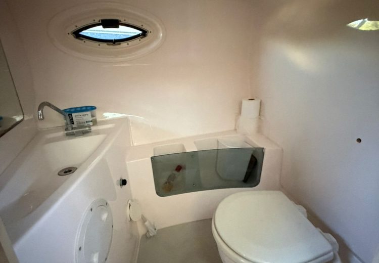 WhatsApp Image 2025-10-23 at 19.27.05